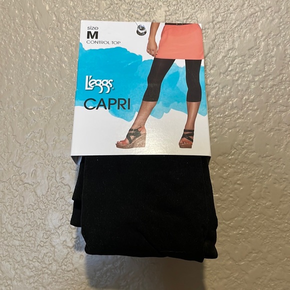 L’eggs Accessories New 2 Pairs Leggs Capri Length Control Top